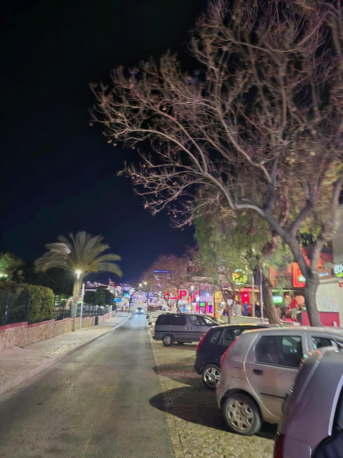 Studio Rua Dos Bares Em Albufeira Bagian luar foto