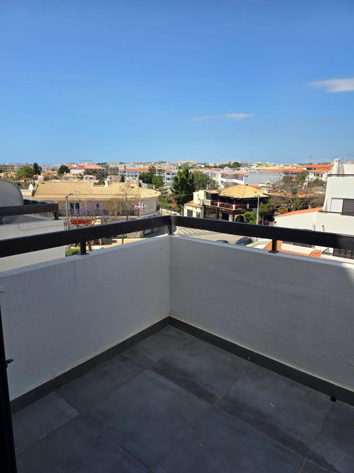 Studio Rua Dos Bares Em Albufeira Bagian luar foto
